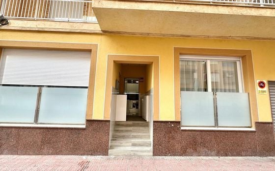 Appartement de 2 chambres à Torrevieja - CT111157 - Photo - 2