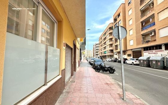 Appartement de 2 chambres à Torrevieja - CT111157 - Photo - 1