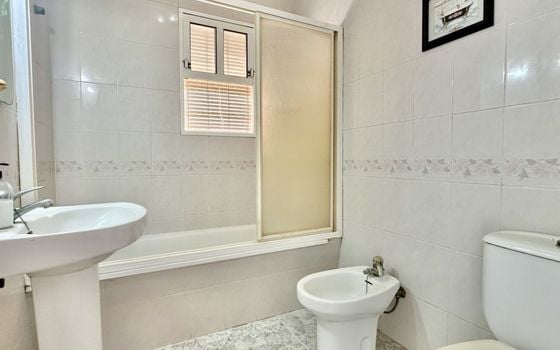 Appartement de 2 chambres à Playa Flamenca - MVR112309 - Photo - Small - 9