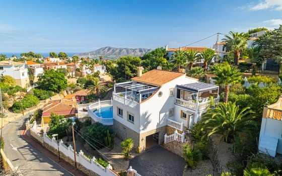 4 bedroom Villa in La Nucia - CGN112351 - Photo - 1