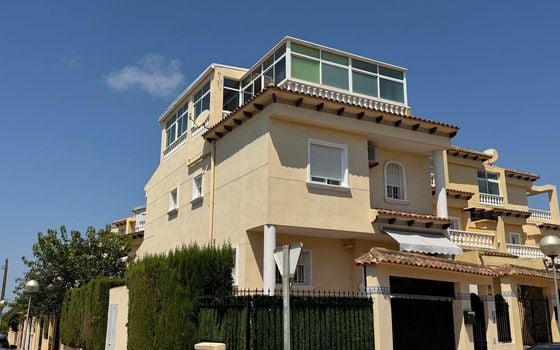 3 bedroom Villa in Guardamar del Segura - LR113527 - Photo - 1