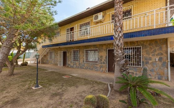 5 bedroom Villa in Orihuela Costa - B115889 - Photo - Small - 43