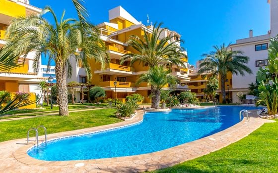 2 bedroom Apartment in Torrevieja - B135926 - Photo - 3