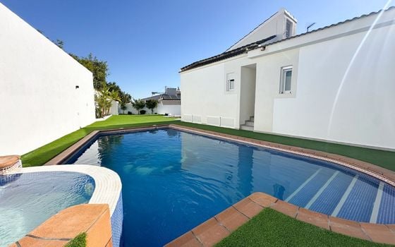 5 bedroom Villa in Los Balcones - SE159988 - Photo - 5