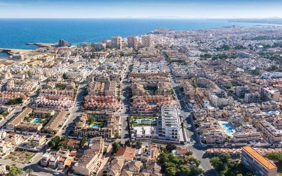 2 bedroom Penthouse in Torrevieja - GV160316 - Photo - Small - 38