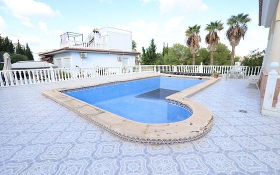 5 bedroom Villa in Orihuela Costa - CRR117696 - Photo - 3