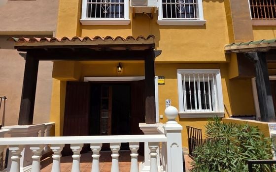 2 bedroom Townhouse in Torrevieja - TWTG160642 - Photo - 1