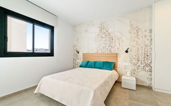 2 bedroom Apartment in Torrevieja - CI118105 - Photo - Small - 12