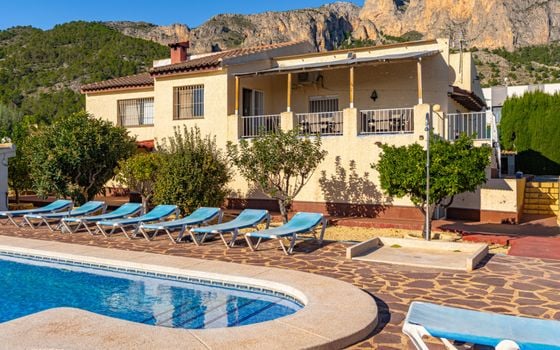 6 bedroom Villa in Polop - CGN118636 - Photo - 1