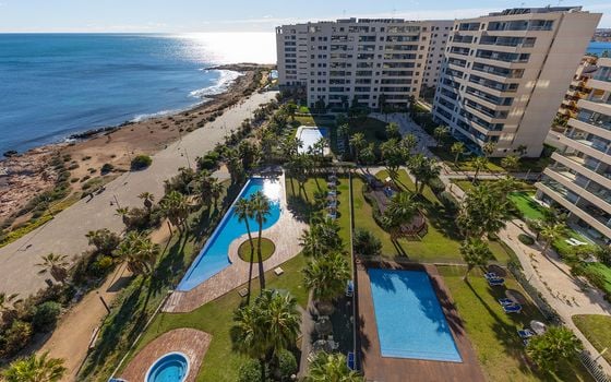 3 bedroom Penthouse in Punta Prima - B119652 - Photo - 1