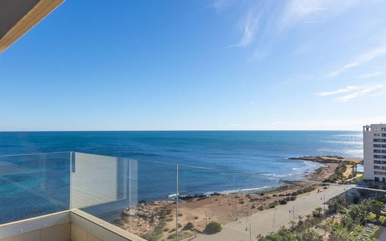 3 bedroom Penthouse in Punta Prima - B119652 - Photo - Small - 32