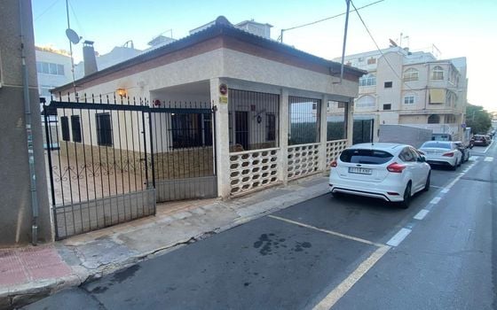 2 bedroom Villa in Torrevieja - VEC120298 - Photo - Small - 28
