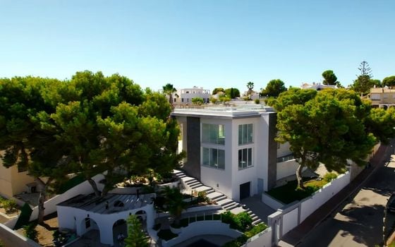 6 bedroom Villa in Torrevieja - ET120912 - Photo - 1