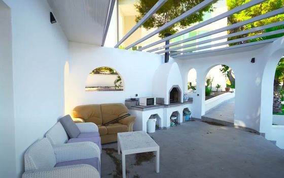 6 bedroom Villa in Torrevieja - ET120912 - Photo - 3