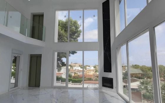 6 bedroom Villa in Torrevieja - ET120912 - Photo - Small - 9