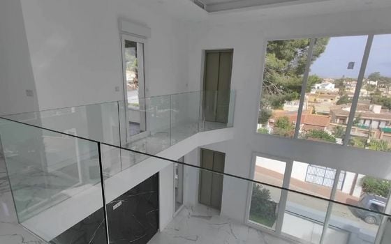 6 bedroom Villa in Torrevieja - ET120912 - Photo - Small - 11