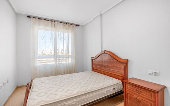 Appartement de 2 chambres à Torrevieja - CBB121154 - Photo - Small - 9