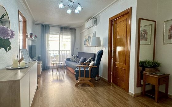 Appartement de 2 chambres à Torrevieja - MVR121688 - Photo - Small - 6