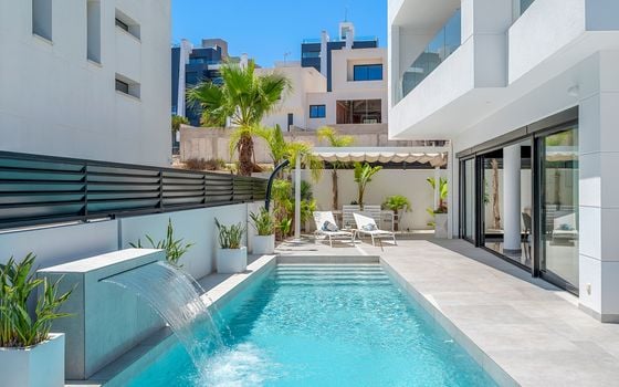 4 Schlafzimmer Villa in Guardamar del Segura - TT139618 - Foto - 2