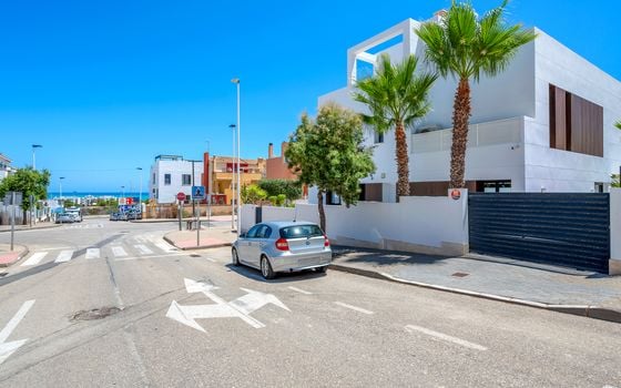 Villa   v Guardamar del Segura, 4 ložnice - TT139618 - Foto - Small - 44