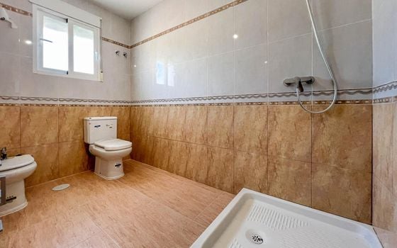 4 bedroom Villa in Alfaz del Pi - ABC125308 - Photo - Small - 30