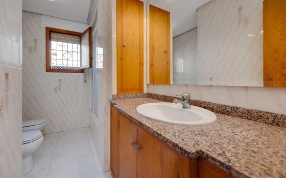 4 bedroom Villa in Santa Pola - MRS125878 - Photo - Small - 35