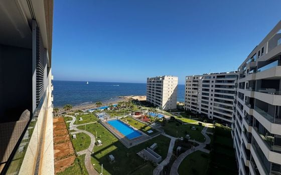 3 bedroom Apartment in Punta Prima - LR126281 - Photo - Small - 13
