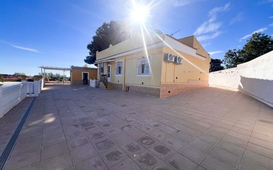 6 bedroom Villa in Alicante - SV126686 - Photo - Small - 38