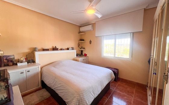 6 bedroom Villa in Alicante - SV126686 - Photo - Small - 15
