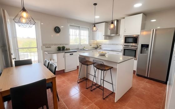 6 bedroom Villa in Alicante - SV126686 - Photo - Small - 13