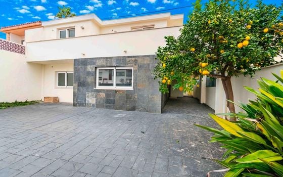 4 bedroom Villa in Alfaz del Pi - ABC127604 - Photo - Small - 37