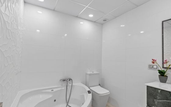 5 bedroom Villa in Alicante - CBE128926 - Photo - Small - 28