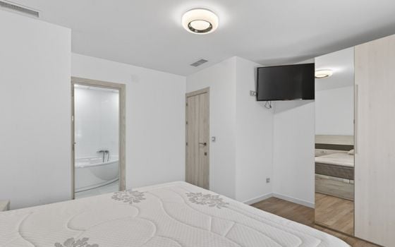 5 bedroom Villa in Alicante - CBE128926 - Photo - Small - 23