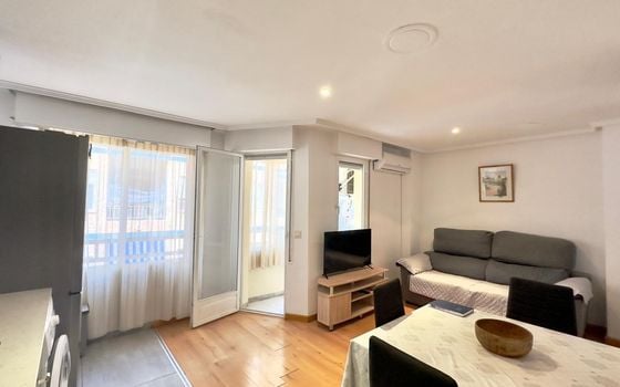 Appartement de 2 chambres à Torrevieja - AG151639 - Photo - 2