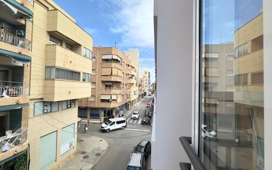 Appartement de 2 chambres à Torrevieja - AG151639 - Photo - Small - 21