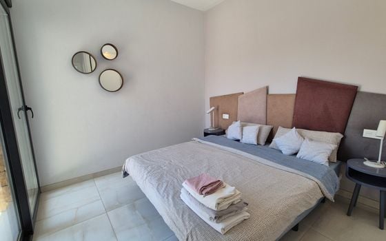 4 bedroom Villa in Torrevieja - RCJ147364 - Photo - Small - 9
