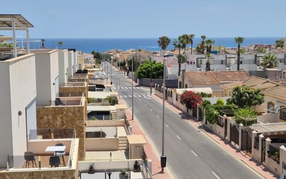 4 bedroom Villa in Torrevieja - RCJ147364 - Photo - Small - 38