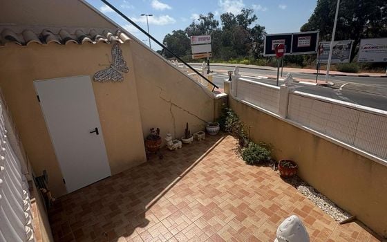 Bungalow de 2 chambres à Villamartin - AG130127 - Photo - Small - 8