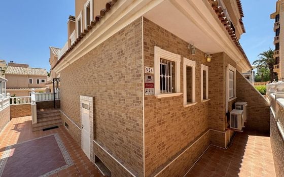 3 bedroom Villa in Guardamar del Segura - AG130128 - Photo - Small - 23