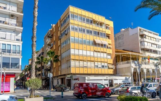 4 bedroom Apartment in Torrevieja - TIM131352 - Photo - 1