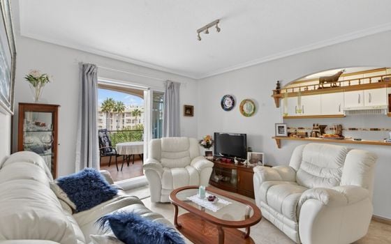 3 bedroom Penthouse in Orihuela Costa - CBE131412 - Photo - 2