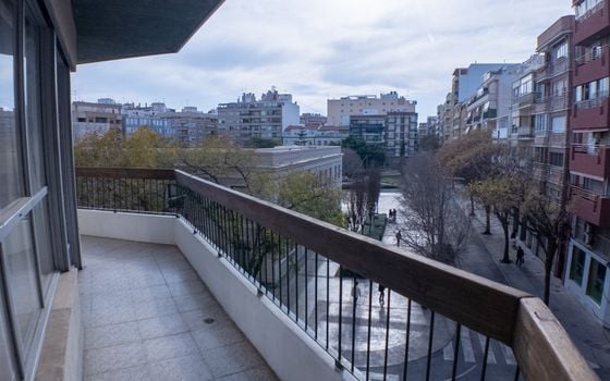 Appartement de 3 chambres à Alicante - CBE131414 - Photo - 1