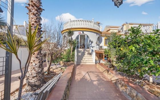 6 bedroom Villa in Gran Alacant - CBE131418 - Photo - 2