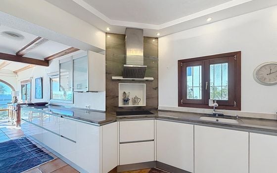 4 bedroom Villa in Benitachell - CDS131520 - Photo - Small - 8