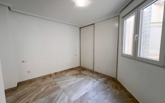 2 bedroom Penthouse in Torrevieja - SV131751 - Photo - Small - 9