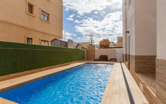 2 Schlafzimmer Appartement in Torrevieja - LEA131826 - Foto - 3