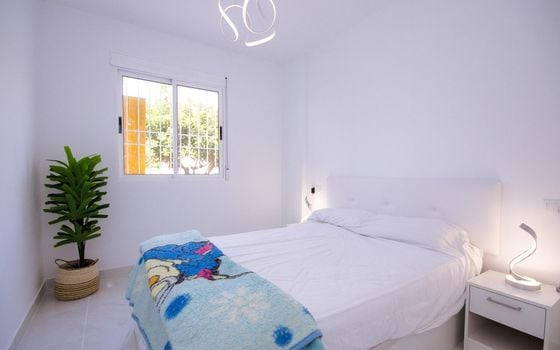 2 bedroom Apartment in Torrevieja - HRE131861 - Photo - Small - 7