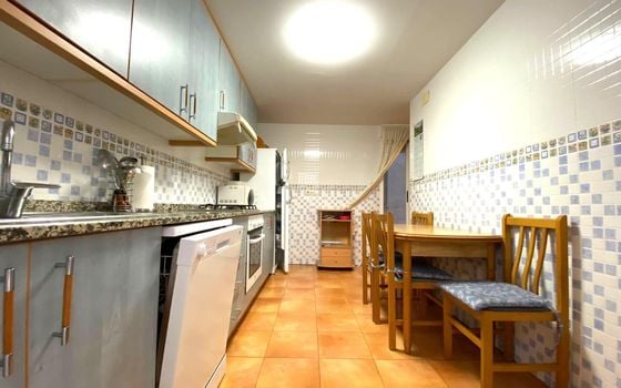 Appartement de 4 chambres à Alicante - TT131972 - Photo - 5