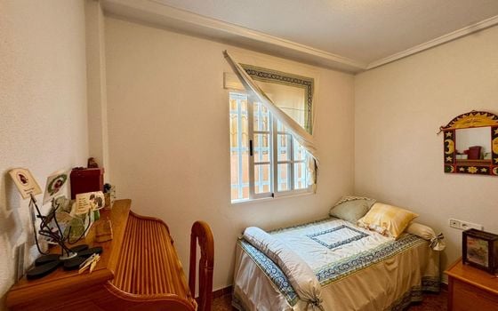 3 bedroom Villa in Torrevieja - CRR132022 - Photo - Small - 13