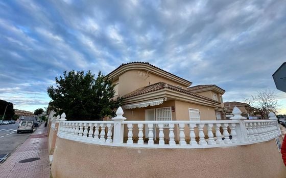 3 bedroom Villa in Torrevieja - CRR132022 - Photo - Small - 27